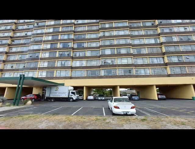 1 BEDROOM APARTMENT SOLD IN TOWNSEND ESTATE